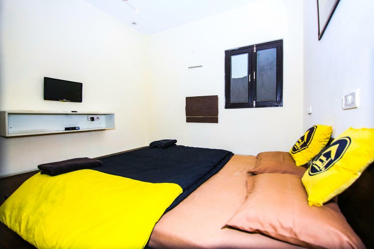Backpackers Park Hostel New Delhi Eksteriør billede